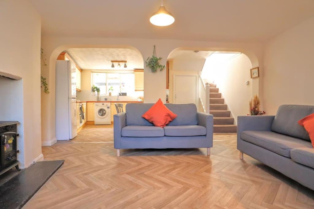 4 Bed Home 3 Mins From Harbour + Sandy Beach Folkestone Eksteriør bilde