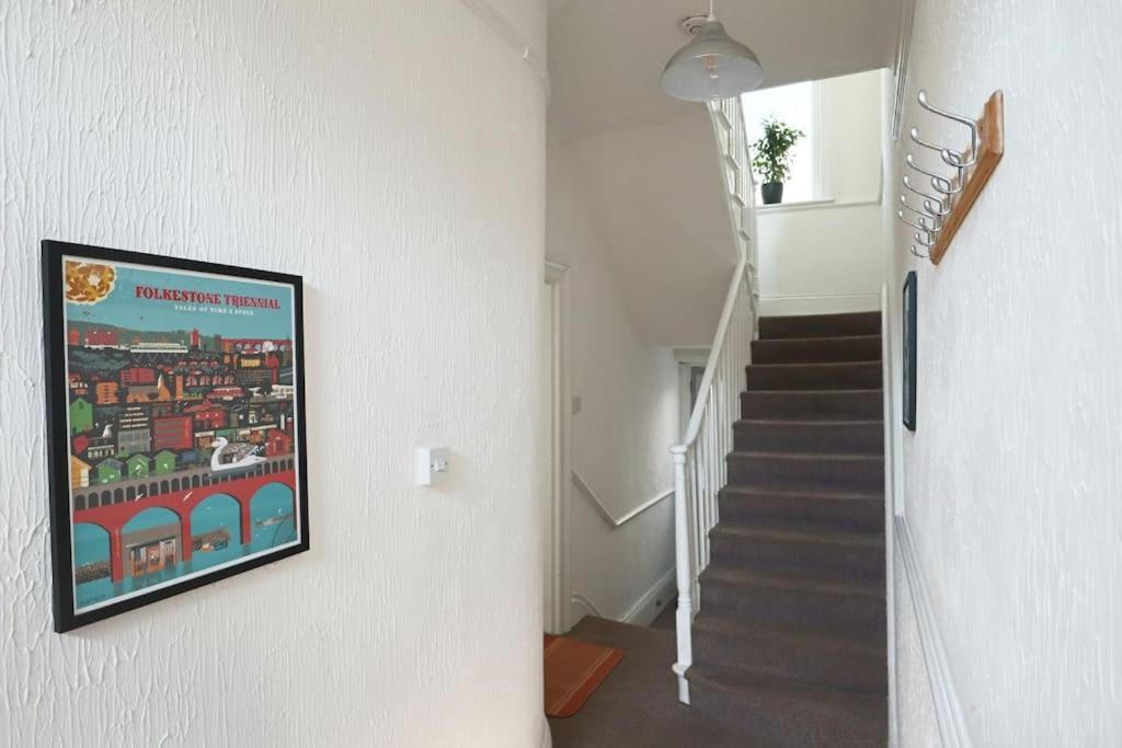 4 Bed Home 3 Mins From Harbour + Sandy Beach Folkestone Eksteriør bilde